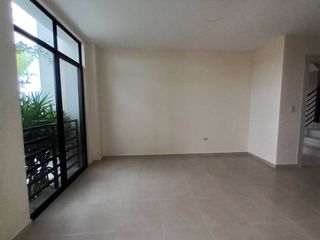 Foto 4 de Alquilo departamento en Porto Alegre
