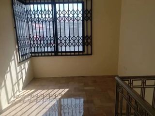 Foto 17 de Venta de Casa en Garzota 3 dormitorios
