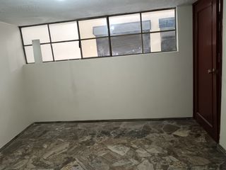 Foto 5 de RENTA DE LOCAL COMERCIAL EN CHIMBACALLE
