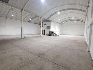 Foto 3 de Excelente bodega en venta ubicada en Toberín