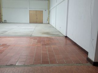 Foto 2 de Excelente bodega en venta ubicada Toberín