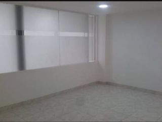 Foto 3 de Gran Inversión! Edificio en Venta – Zona Comercial de Kennedy
