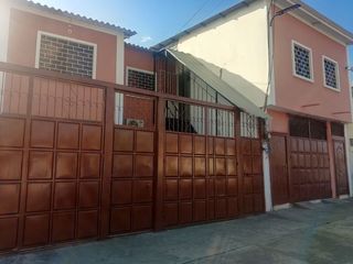 Foto 2 de EXCELENTE CASA EN SANTA ELENA