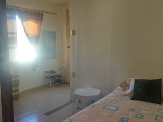 Foto 4 de EXCELENTE CASA EN SANTA ELENA