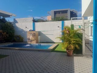 Foto 7 de EXCELENTE CASA EN SANTA ELENA