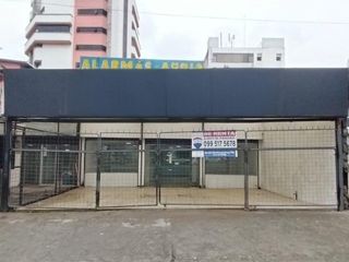 Foto 1 de RENTA/ALQUILER LOCAL COMERCIAL - AV 10 DE AGOSTO Y COREA