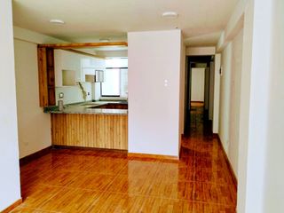 Foto 1 de Vendo Departamento en Ate Alpamayo limite La Molina