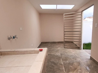 Foto 16 de VENTA DE CASA POR ESTRENAR UBICADA EN CHARASOL AZOGUES