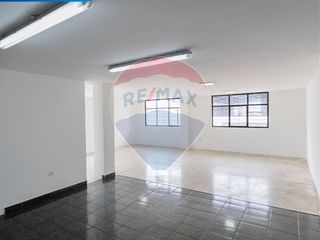 Foto 9 de Se Renta Oficina en Ibarra Av. Mariano Acosta