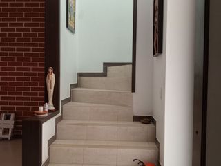 Foto 4 de VENTA CASA EN CONJUNTO RESIDENCIAL LA HACIENDA EL PINO - JAMUNDÍ