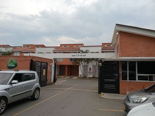 Foto 22 de VENTA CASA EN CONJUNTO RESIDENCIAL LA HACIENDA EL PINO - JAMUNDÍ