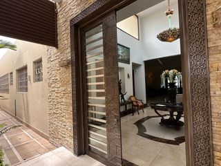 Foto 1 de casa en venta isla Mocoli glolf