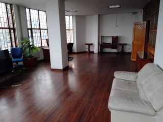 Foto 1 de Excelentes oficinas para renta o venta ubicada en Puente Aranda