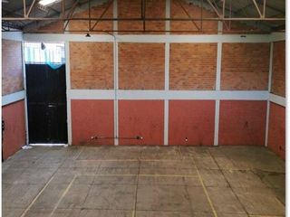 Foto 6 de Excelente bodega para renta ubicada en Funza