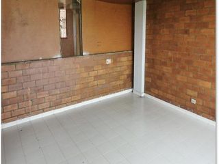 Foto 9 de Excelente bodega para renta ubicada en Funza