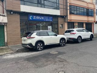 Foto 1 de 5 COSULTORIOS EN RENTA (REDONDEL DE LA ATAHUALPA)