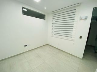 Foto 7 de 5 COSULTORIOS EN RENTA (REDONDEL DE LA ATAHUALPA)