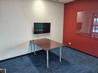 Foto 6 de Excelente oficina para renta ubicada en Tabora