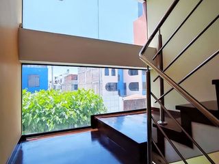 Foto 14 de EN VENTA MODERNA CASA EN ESQUINA DE 4 NIVELES CON LINDOS ACABADOS EN JLBYR