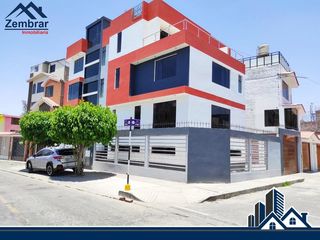 Foto 2 de EN VENTA MODERNA CASA EN ESQUINA DE 4 NIVELES CON LINDOS ACABADOS EN JLBYR