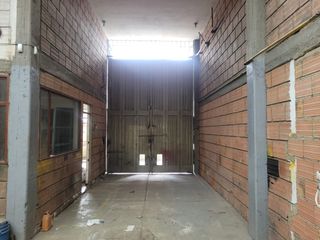 Foto 2 de Excelente bodega en arriendo ubicada en Kennedy
