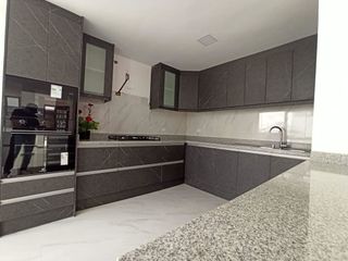 Foto 2 de Casa de venta valle de los chillos cerca a la avenida ilaló