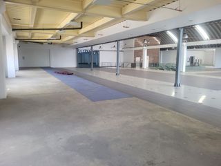 Foto 9 de Excelente oficina para renta ubicada en puente Aranda