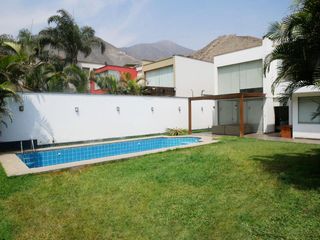 Foto 3 de Alquiler De Casa En Zona Exclusiva: Pachacamac, Límite Con La Molina!!!