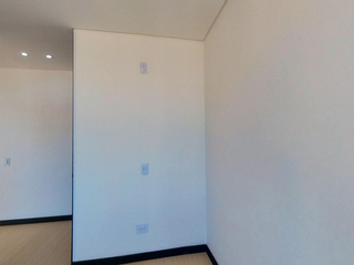 Foto 2 de VENTA DE APATAMENTO EN ENGATIVA