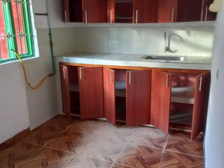 Foto 20 de Casa con 3 apartamentos independientes