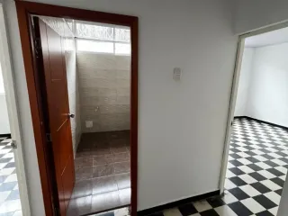 Foto 12 de ARRIENDO AMPLIA OFICINA EN EL BARRIO BELLAVISTA
