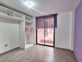 Foto 6 de Alquilo Departamento 3Er Piso 150M2 Mas Azotea Urb. Los Jardines