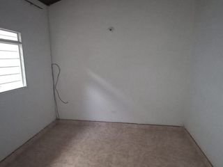Foto 7 de SE VENDE CASA ESQUINERA DE 125M2 EN EL CERRITO VALLE