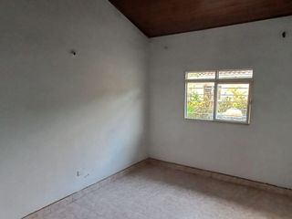Foto 15 de SE VENDE CASA ESQUINERA DE 125M2 EN EL CERRITO VALLE