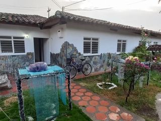 Foto 16 de SE VENDE CASA ESQUINERA DE 125M2 EN EL CERRITO VALLE