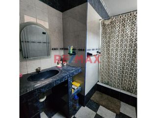 Foto 13 de Venta De Amplio Departamento En Urb. Santa Teresa De Ávila – 133M² | $63,000