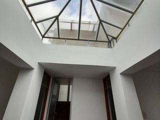 Foto 1 de VENTA DE DEPARTAMENTO EN CAJAMARCA LARRY JHONSON 3ER PISO INTERIOR