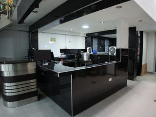 Foto 21 de 🏢 ¡ATENCIÓN INVERSIONISTAS!  VENTA DE MODERNO EDIFICIO DE 3 PISOS EN LOS OLIVOS 🏢