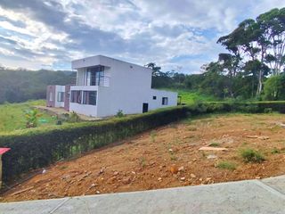 Foto 16 de CASA CAMPESTRE EN VENTA  SECTOR VEREDA EL AMARILLO BARBOSA SANTANDER