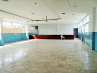 Foto 6 de Alquiler o Venta edificacion comercial Norte de Guayaquil, varios ambientes, salon,patios.