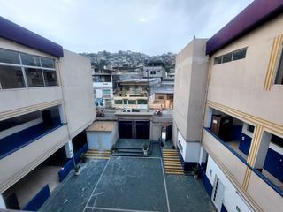 Foto 8 de Alquiler o Venta edificacion comercial Norte de Guayaquil, varios ambientes, salon,patios.