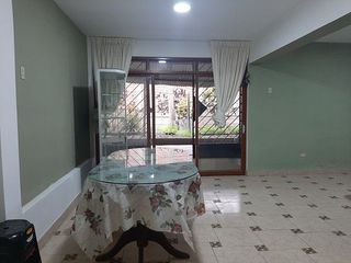 Foto 6 de SE VENDE AMPLIA CASA DE 2 PISOS EN VILLA POETA JOSE GALVEZ