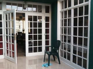 Foto 1 de Hermosa Residencia en urb. Santa Victoria
