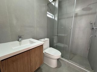 Foto 19 de Casa a Estrenar 3 dormitorios en Challuabamba - Amplio Espacio y Patio BBQ [Sin Amueblar].