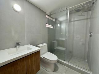 Foto 23 de Casa a Estrenar 3 dormitorios en Challuabamba - Amplio Espacio y Patio BBQ [Sin Amueblar].