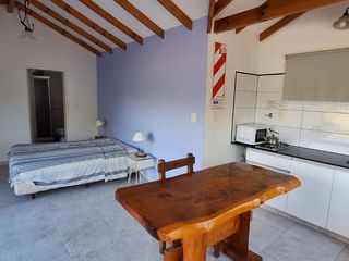 Foto 6 de COMPLEJO DE CABAÑAS EN BARRIO GOLF
