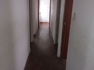 Foto 5 de Alquilo Local Comercial Remodelado - Comercio Zonal - Av Canada cdra 39 S/ 4,500 primer piso - precio negociable