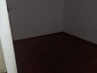 Foto 12 de Alquilo Local Comercial Remodelado - Comercio Zonal - Av Canada cdra 39 S/ 4,500 primer piso - precio negociable