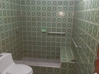 Foto 19 de Alquilo Local Comercial Remodelado - Comercio Zonal - Av Canada cdra 39 S/ 4,500 primer piso - precio negociable