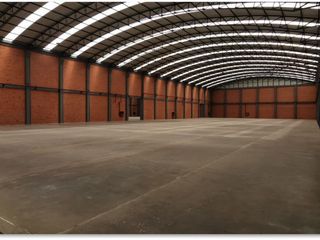 Foto 3 de Excelente bodega para renta ubicada en Funza